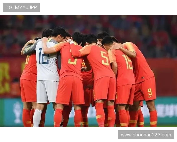 国足再度集结备战世预赛全力冲击出线目标展现团队新气象